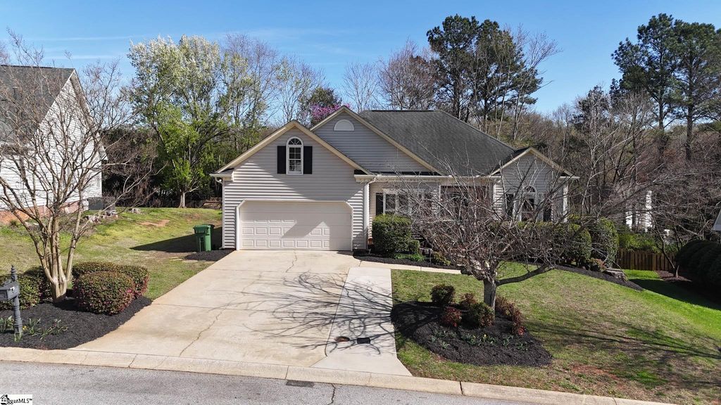 305 Wild Rice Drive, Simpsonville, SC 29681