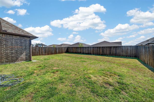 3245 Ribisl Lane, Royse City, TX 75189