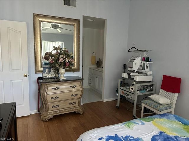 561 Saint Andrews, Naples, FL 34113
