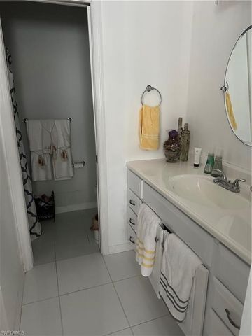 561 Saint Andrews, Naples, FL 34113