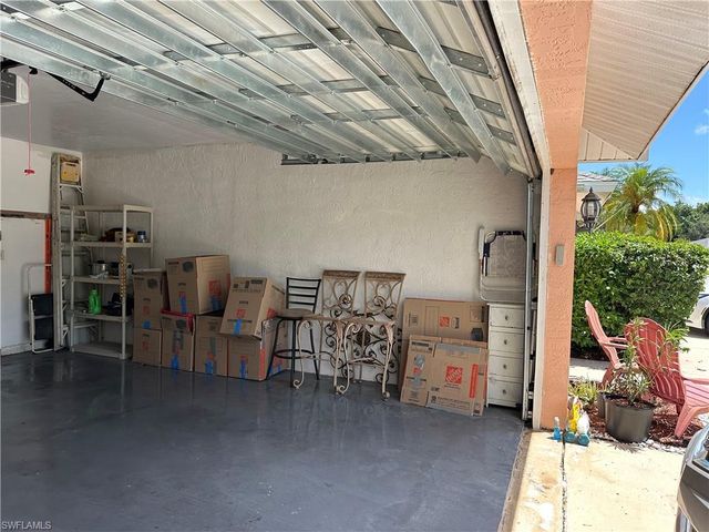 561 Saint Andrews, Naples, FL 34113
