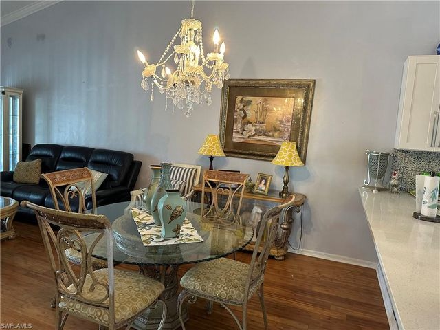 561 Saint Andrews, Naples, FL 34113