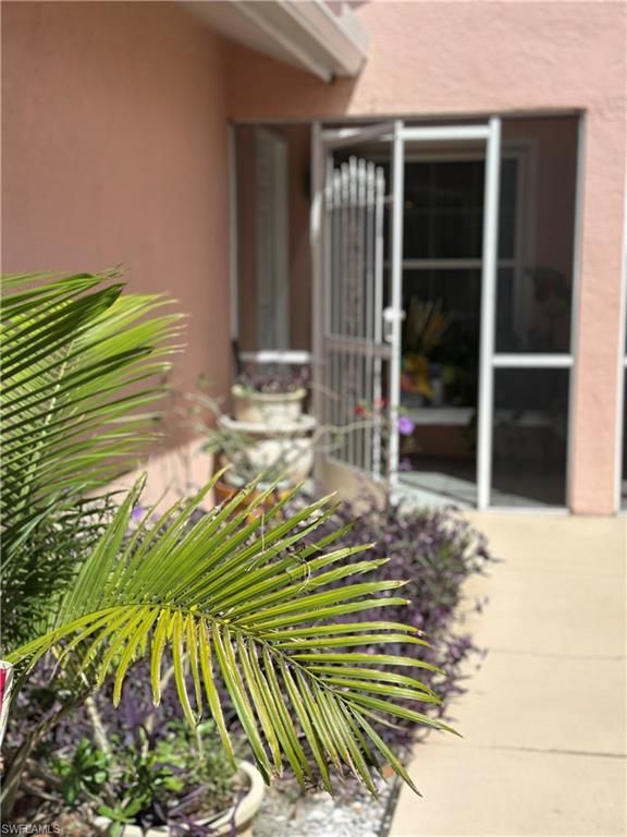 561 Saint Andrews, Naples, FL 34113