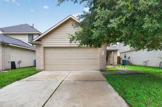 878 Sun Prairie Drive, Houston, TX 77090