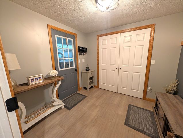 5820 LAKE PLEASANT Road, Erie, PA 16509