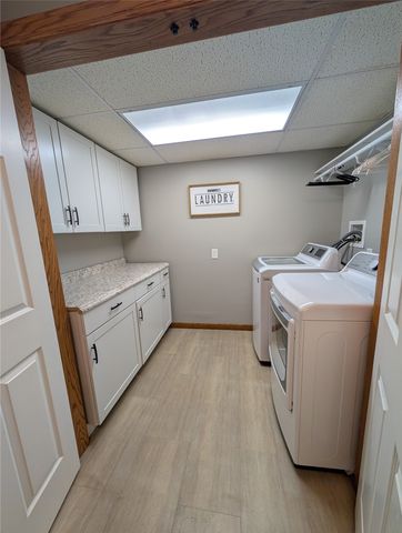 5820 LAKE PLEASANT Road, Erie, PA 16509
