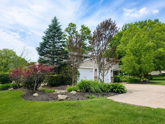 5820 LAKE PLEASANT Road, Erie, PA 16509