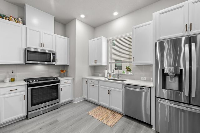 2511 N GRADY AVENUE 19, Tampa, FL 33607