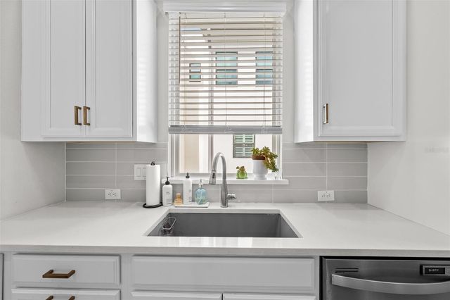 2511 N GRADY AVENUE 19, Tampa, FL 33607