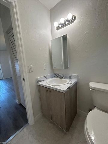 3758 Lora ST # 3758, Fort Myers, FL 33916