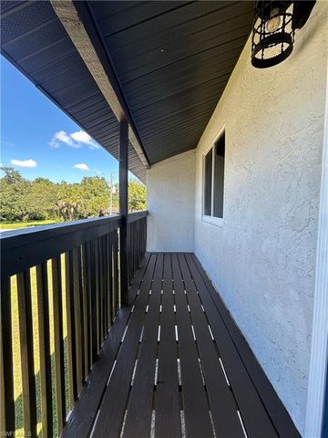 3758 Lora ST # 3758, Fort Myers, FL 33916