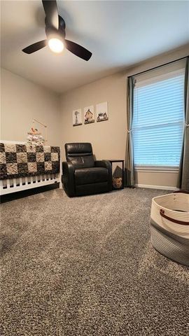 812 Apple Blossom Street, Excelsior Springs, MO 64024