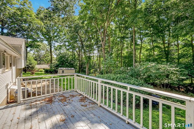 32 Arbor Road, Stamford, CT 06903