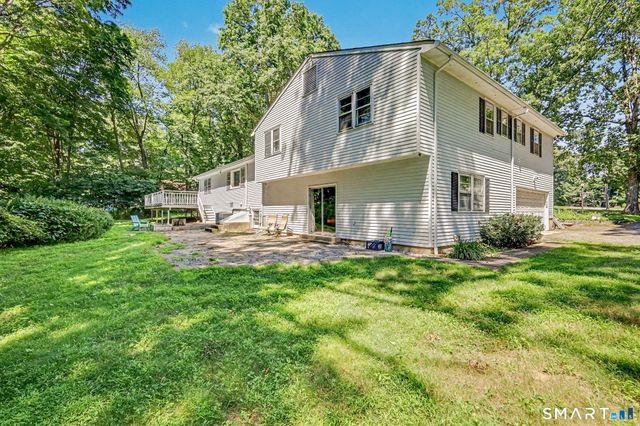 32 Arbor Road, Stamford, CT 06903