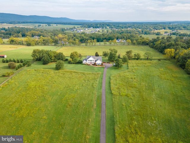 37796 ELIZABETHS FIELD LN, Purcellville, VA 20132