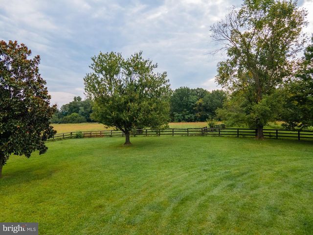 37796 ELIZABETHS FIELD LN, Purcellville, VA 20132