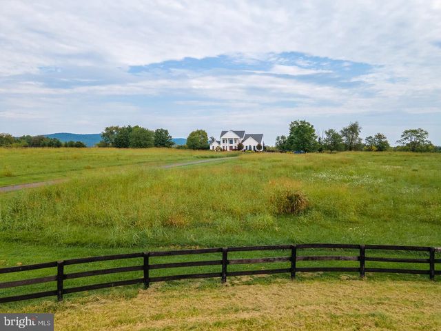 37796 ELIZABETHS FIELD LN, Purcellville, VA 20132