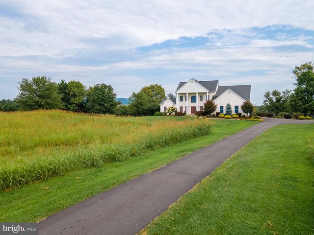 37796 ELIZABETHS FIELD LN, Purcellville, VA 20132