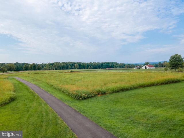 37796 ELIZABETHS FIELD LN, Purcellville, VA 20132