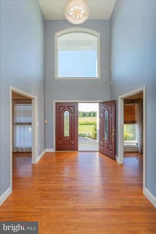 37796 ELIZABETHS FIELD LN, Purcellville, VA 20132