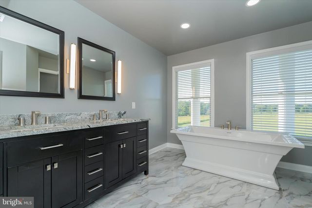 37796 ELIZABETHS FIELD LN, Purcellville, VA 20132