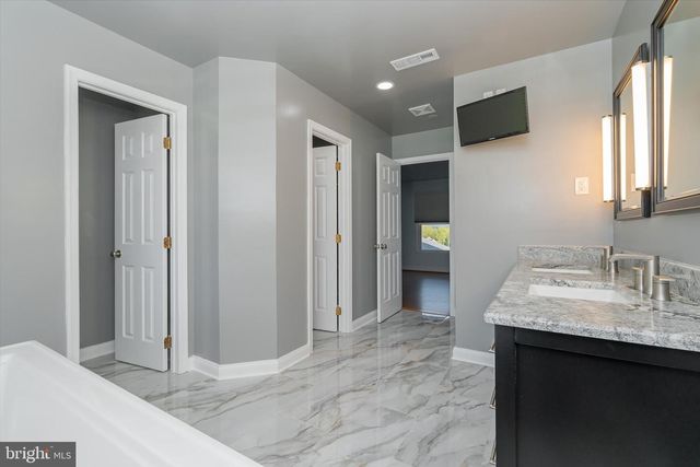 37796 ELIZABETHS FIELD LN, Purcellville, VA 20132