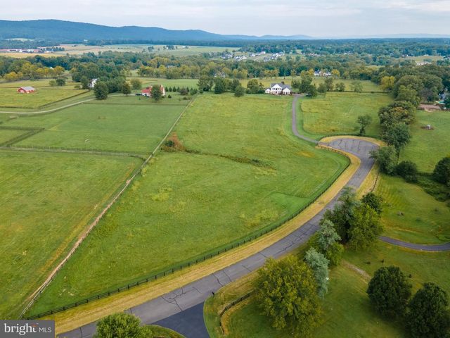 37796 ELIZABETHS FIELD LN, Purcellville, VA 20132