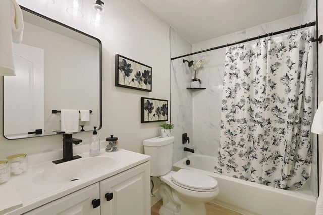 2415 E Taylor St, Stockton, CA 95205