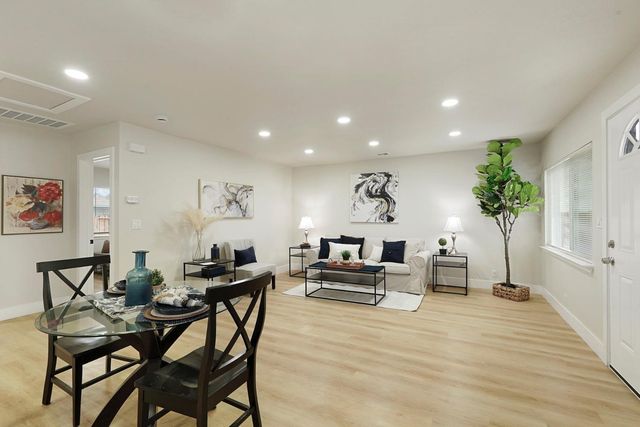 2415 E Taylor St, Stockton, CA 95205