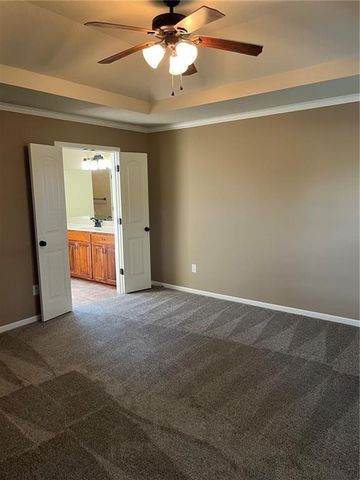 1808 N Keenan Street, Independence, MO 64058