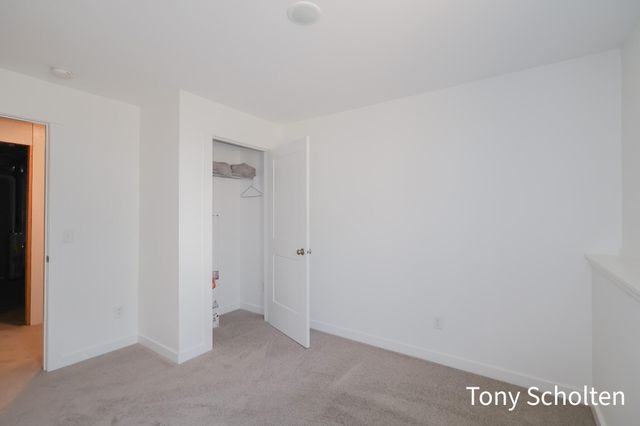 944 Harper Woods Drive Sw, Byron Twp, MI 49315