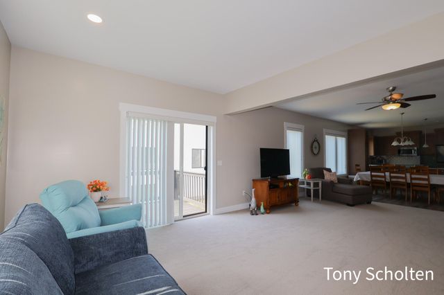 944 Harper Woods Drive Sw, Byron Twp, MI 49315