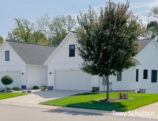 944 Harper Woods Drive Sw, Byron Twp, MI 49315