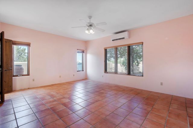 3 Ladera Place, Santa Fe, NM 87508