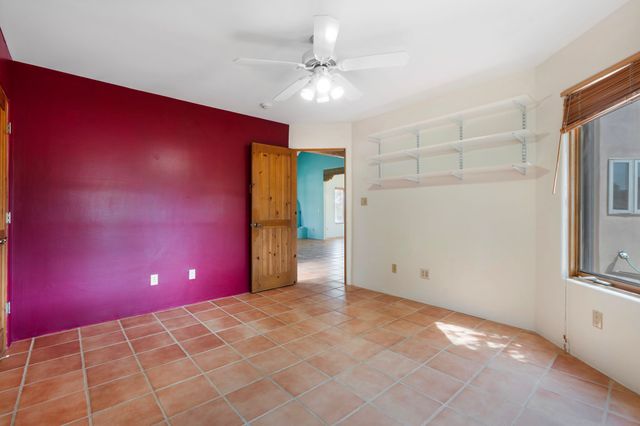 3 Ladera Place, Santa Fe, NM 87508
