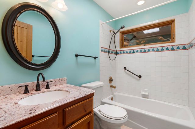 3 Ladera Place, Santa Fe, NM 87508