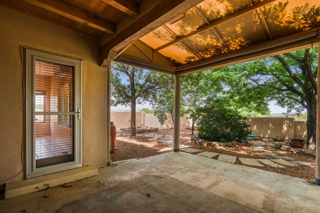 3 Ladera Place, Santa Fe, NM 87508