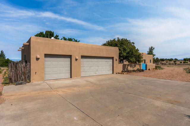 3 Ladera Place, Santa Fe, NM 87508