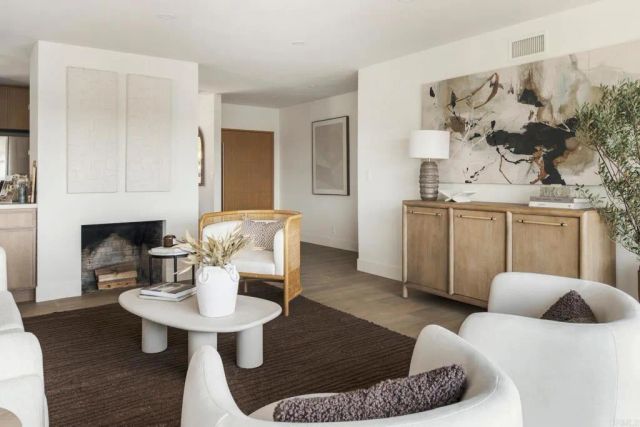 6617 Hillgrove Drive, San Diego, CA 92120