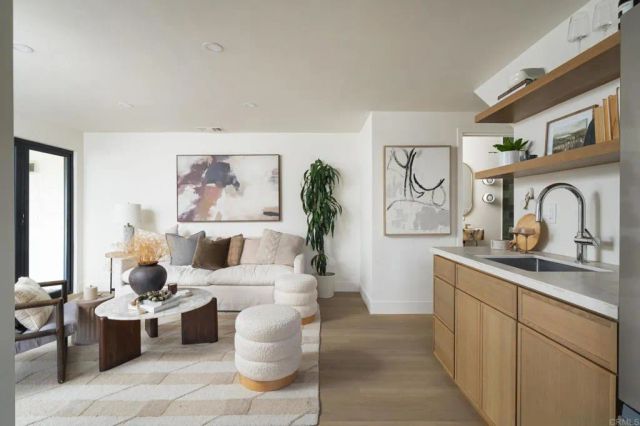 6617 Hillgrove Drive, San Diego, CA 92120