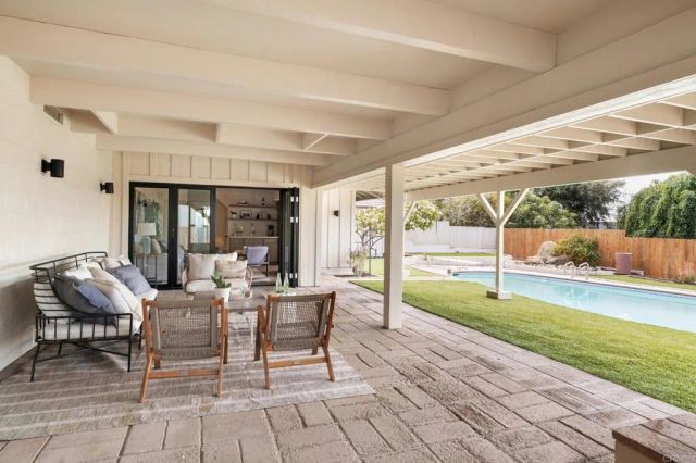 6617 Hillgrove Drive, San Diego, CA 92120