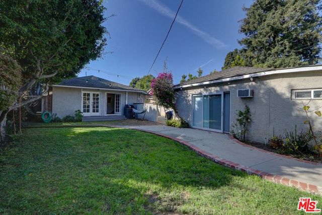 2716 Veteran Avenue, Los Angeles, CA 90064