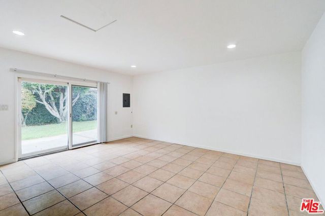 2716 Veteran Avenue, Los Angeles, CA 90064