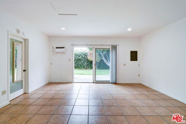 2716 Veteran Avenue, Los Angeles, CA 90064