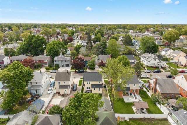 29 Crowell Street, Hempstead, NY 11550