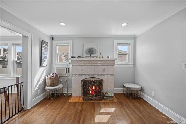 29 Crowell Street, Hempstead, NY 11550