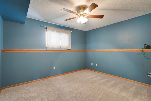 806 Evergreen DRIVE, Holmen, WI 54636