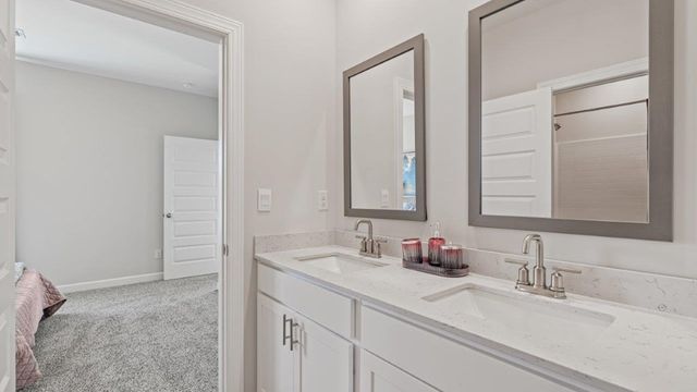 105 Laney Lane, Dothan, AL 36305