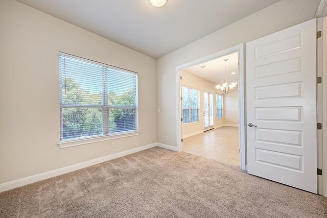 3750 E Palm Valley BLVD 35, Round Rock, TX 78665