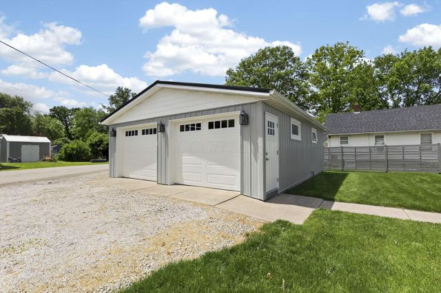 2765 Canal Drive, Millersport, OH 43046